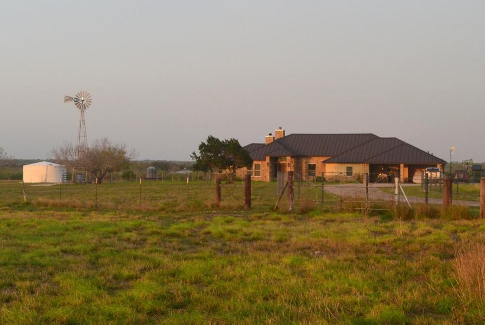 Months after an oil and gas waste disposal facility opened near Tara Jones and her family’s home near Orange Grove, they started noticing a foul odor that would sometimes make them ill. Jones said it took more than a year of agitating before state regulators took action.