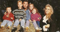 <p>They’ve been posing strong for years. In 2012, Miley shared this throwback of the gang before Noah had even arrived on the scene. “Awkward family photos. Look billyraycyrus always giving face!” she captioned the pic of, from left, Braison, Trace, Billy, Brandi, Miley, and Tish. They’ve come a long way, but they had it even back then. (Photo: <a rel="nofollow noopener" href="https://twitter.com/MileyCyrus/status/165300214016643073/photo/1" target="_blank" data-ylk="slk:Miley Cyrus via Twitter;elm:context_link;itc:0;sec:content-canvas" class="link ">Miley Cyrus via Twitter</a>) </p>