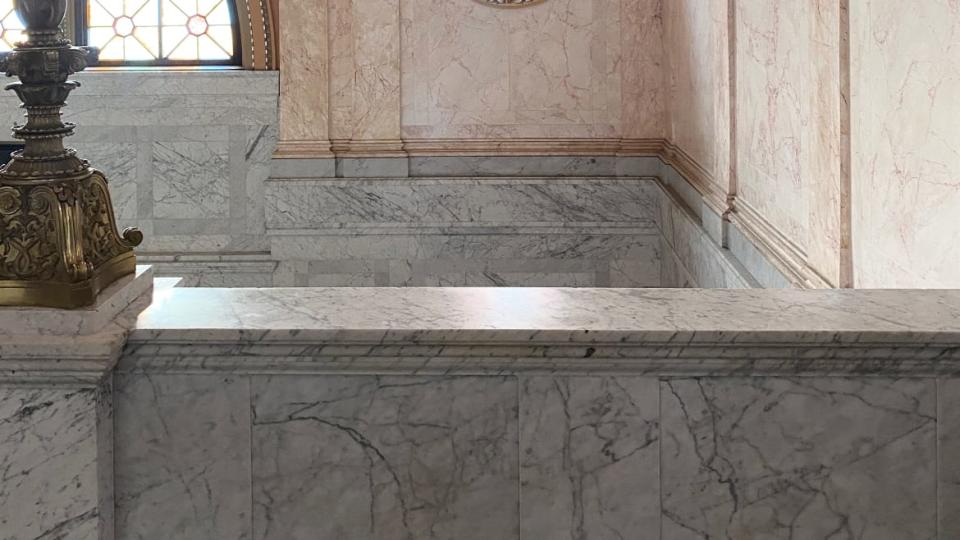 <div class="inline-image__caption"><p>A close-up of the scagliola details in the Allen County Courthouse.</p></div> <div class="inline-image__credit">William O’Connor</div>