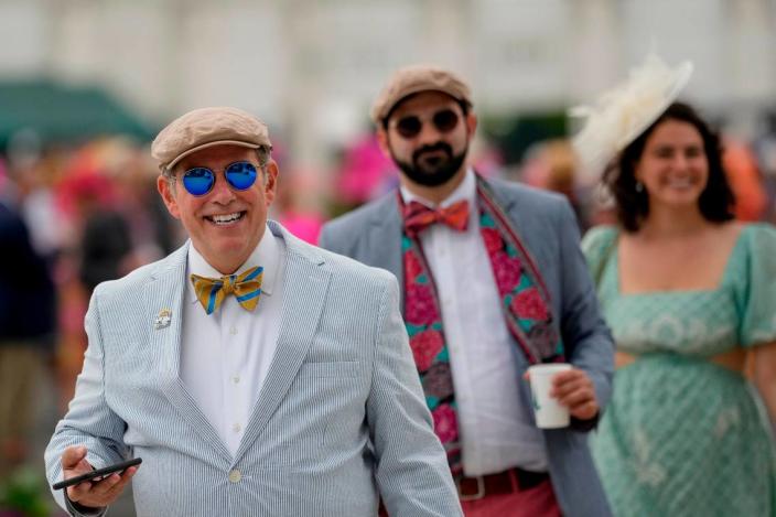 On Saturday, May 6, 2023, spectators arrive at Churchill Downs for the 149th running of the Kentucky Derby.  In Louisville, Ky.  (For Herald Leader/Brian Woolston) Brian Woolston/AP