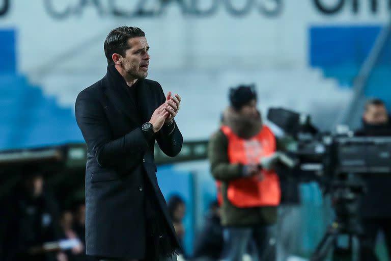 Fernando Gago necesita cambiarle la cara a Racing, por lo que planea varias modificaciones