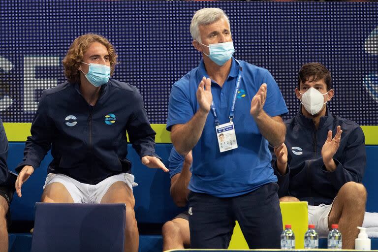 Coaching en el tenis: la "sociedad" griega que forman el jugador Stefanos Tsitsipas y su padre y entrenador, Apostolos, hasta aquí era una de las que más polémicas generaron en el circuito.