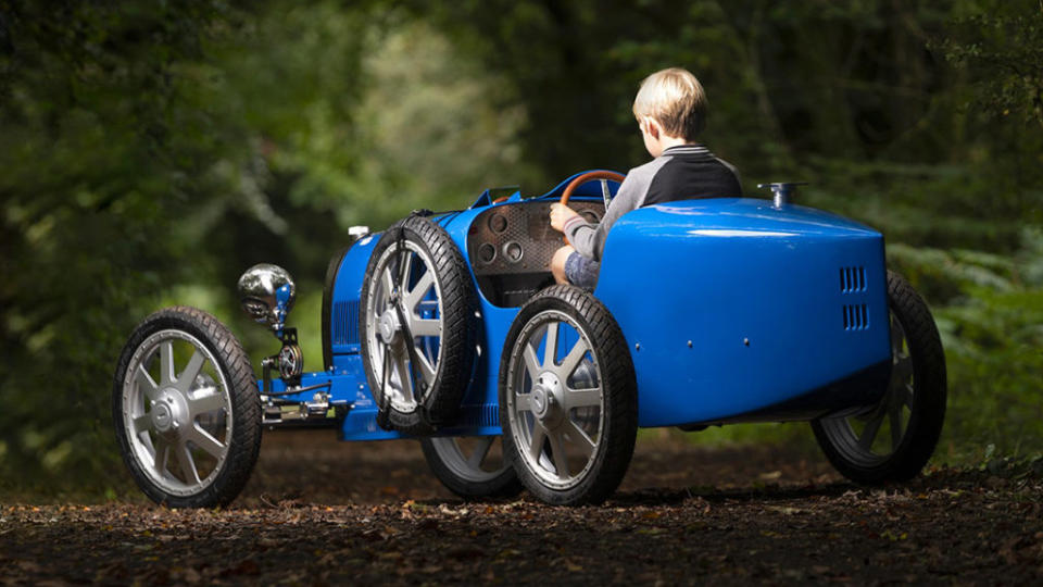 LCC掃描了整個Bugatti Type 35並縮小25 %，且賦予與原車相同的重量分佈和車身剛性，獲得媲美原車的操控性能！（圖片來源/ The Little Car Company）