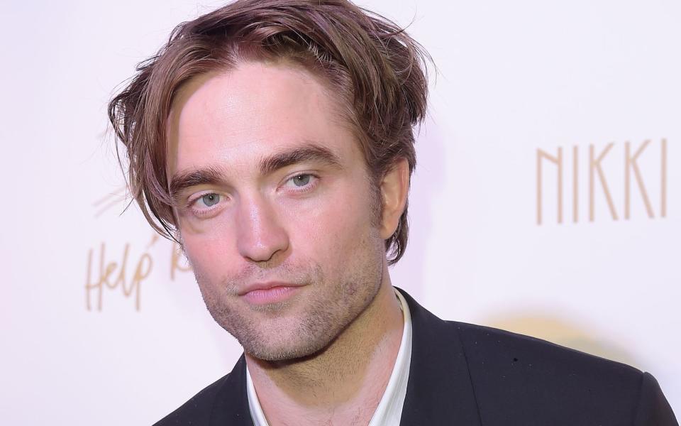 Robert Pattinson wird der nächste Batman - und auch der nächste James Bond? Danny Boyle war von dessen Darbietung in "High Life" so begeistert, dass er ihn zum nächsten Bond machen würde, erklärte er. Ob der Regisseur bei den Bond-Produzenten Gehör finden wird, ist aber zweifelhaft: Zuletzt trennte sich Boyle von ihnen aufgrund "kreativer Differenzen". (Bild: Antony Jones/Getty Images)