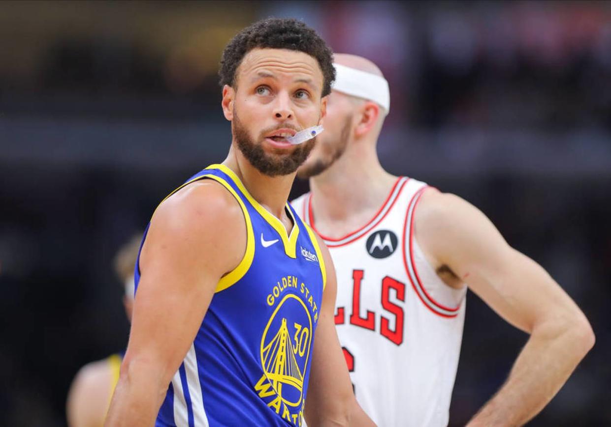 Warriors scheitern - Lakers ziehen in die Playoffs ein