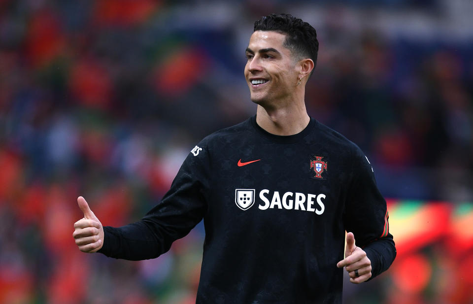 PORTO, PORTUGAL - MARCH 29: Cristiano Ronaldo of Portugal warms up prior to the 2022 FIFA World Cup Qualifier knockout round play-off match between Portugal and North Macedonia at Estadio do Dragao on March 29, 2022 in Porto, Porto. (Photo by Octavio Passos/Getty Images)