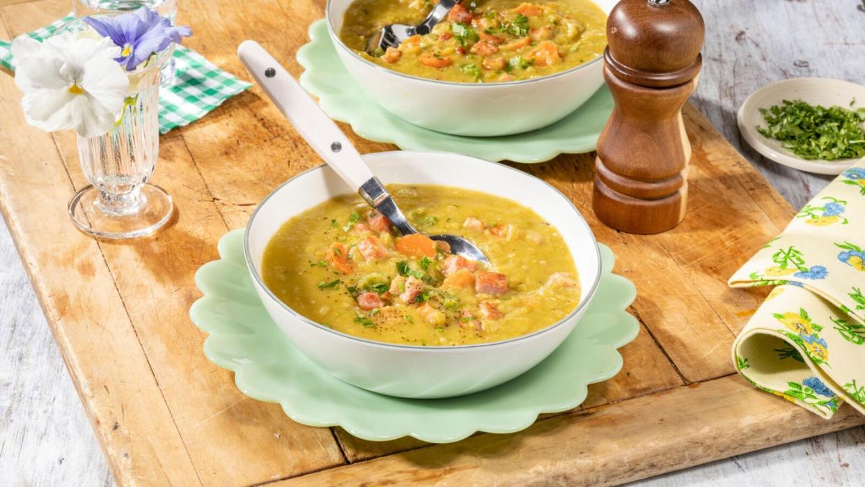 the pioneer woman's split pea soup with ham recipe