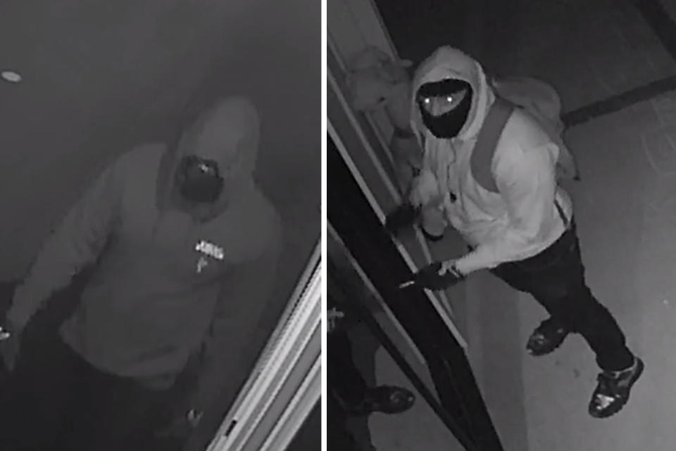 Image: Two men being sought by police in the robbery in the Encino neighborhood of Los Angeles. (Los Angeles Police Department)