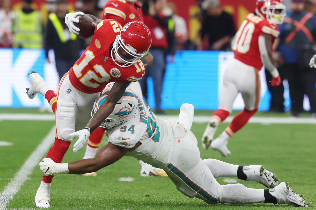 Chiefs vs. Dolphins Livestream How to Watch the Playoff Game Without Cable