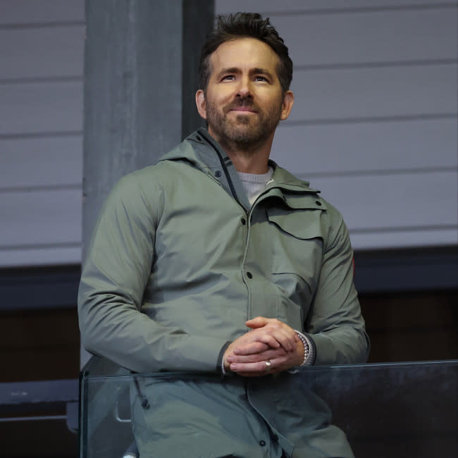 Ryan Reynolds todavía está 'sin palabras' sobre el éxito del Wrexham AFC credit:Bang Showbiz