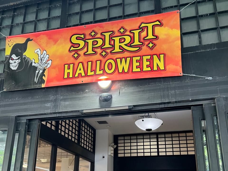 spirit halloweeen