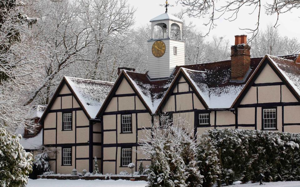 Cottages in Coworth Park