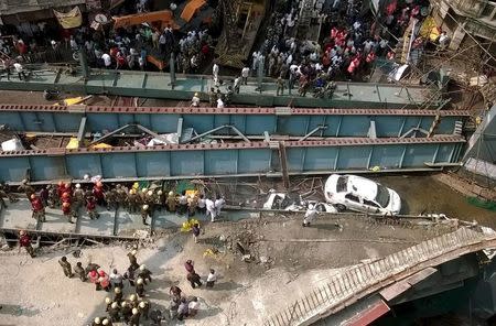 A general view of the collapsed flyover in Kolkata, India, March 31, 2016. REUTERS/Rupak De Chowdhuri