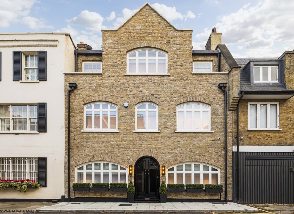 The £30m mansion Culross House in Mayfair is available now and can be moved into immediately after a minimum deposit payment of £10m. (Grant Frazer/K10 Group)
