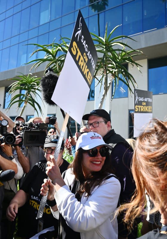 Fran Drescher joins SAG-AFTRA and WGA Members and supporters as they walk the picket line in support of the SAG-AFTRA and WGA strike on day two at the Netflix Studios in Los Angeles, on July 14, 2023.<span class="copyright">Michael Buckner—Variety/Getty Images</span>