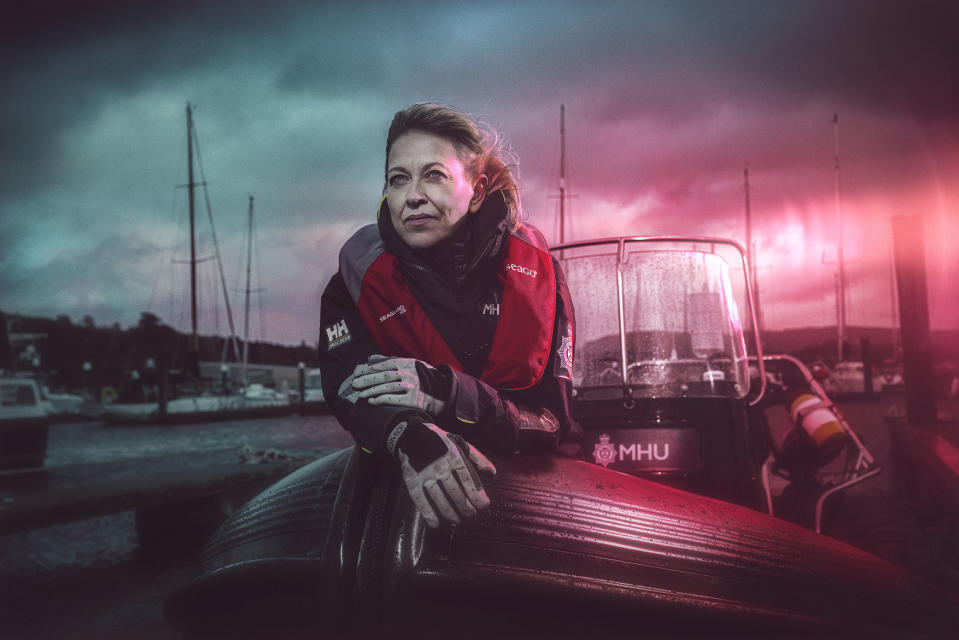 Annika,Annika (NICOLA WALKER),UKTV,Graeme Hunter