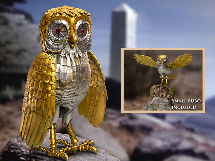 Deluxe edition owl statue with small scale bonus figurine