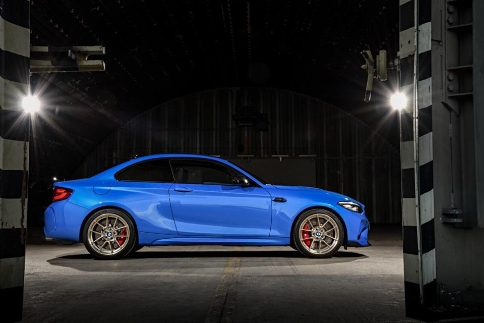 P90374177_highRes_the-all-new-bmw-m2-c.jpg