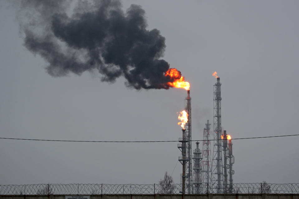 An oil refinery in Belarus. (Photo: Natalia Fedosenko via Getty Images)