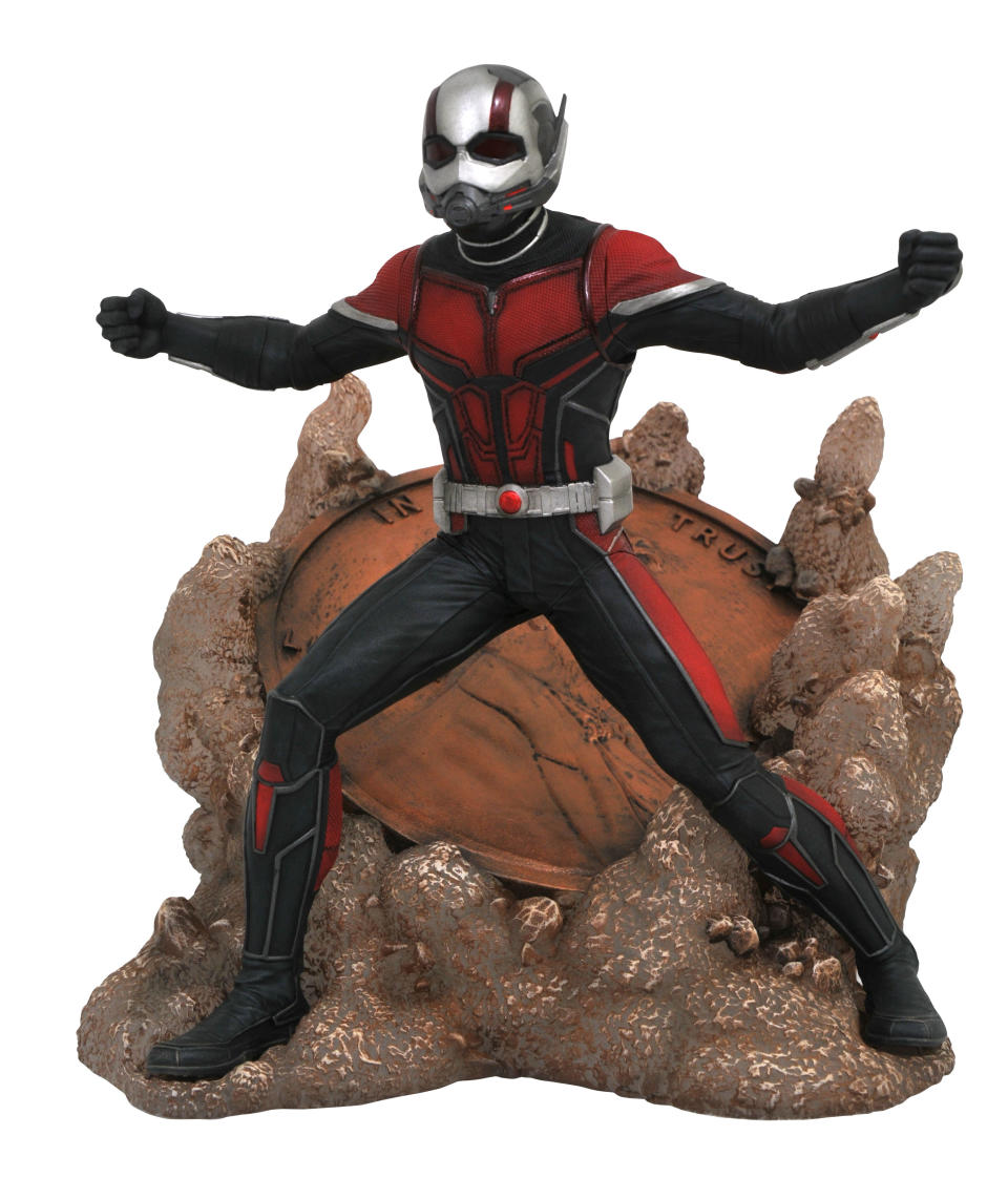 Marvel Movie Gallery Ant-Man PVC Diorama