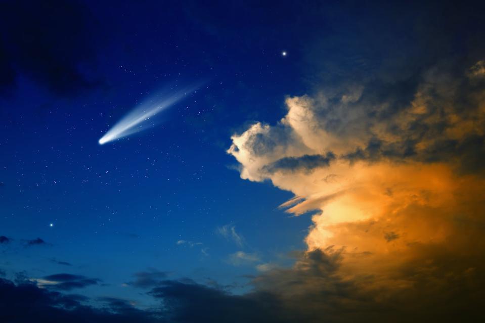 Comets are rarely as bright as this illustration. IgorZh/Shutterstock