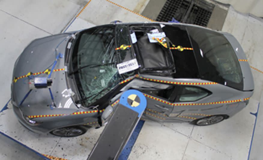 Side Barrier Crash Test