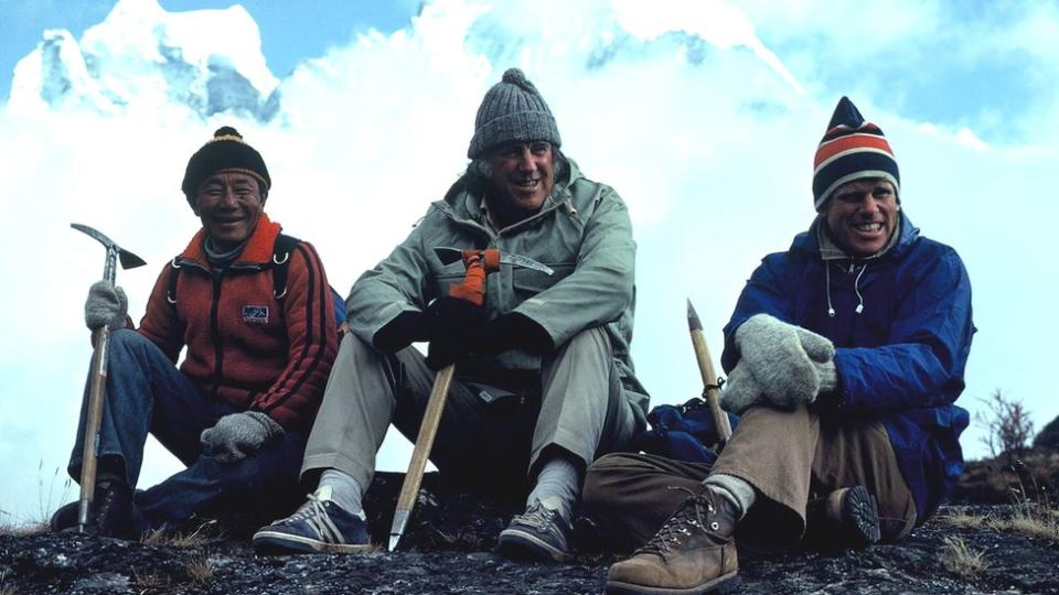 Edmund Hillary, center, and Peter, right, a local climber.