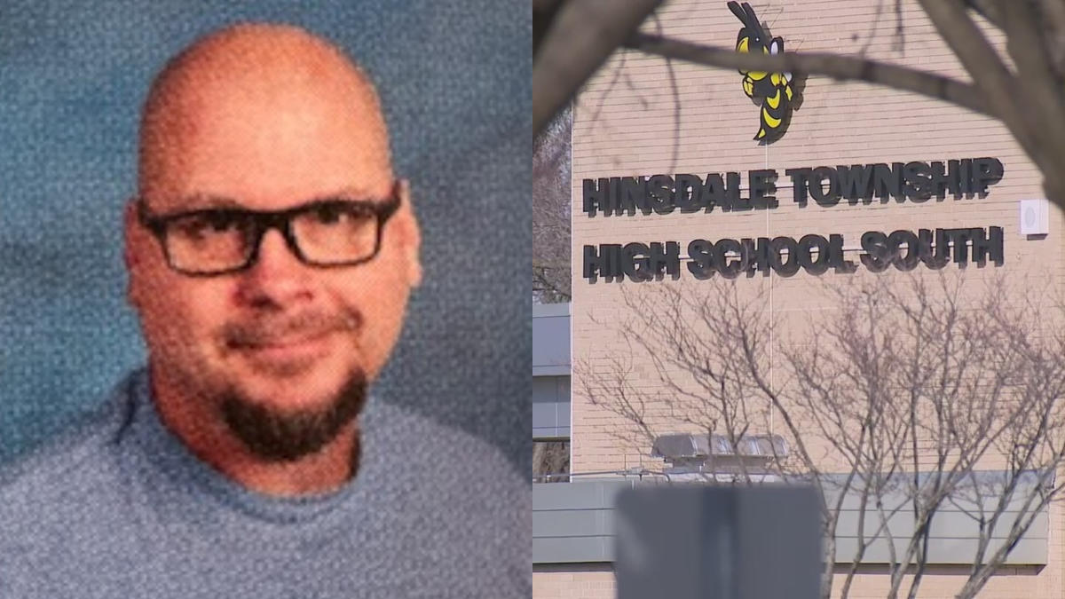 ХИНСДЕЙЛ, Илинойс - Учителят в Hinsdale South High School Райън