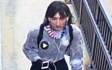 Robert Crimo III disguised himself as a woman to blend in with a crowd, police said - WMAQ