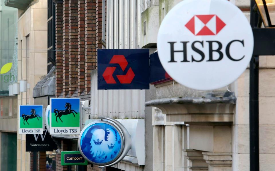 Banks on the high street - Bloomberg News