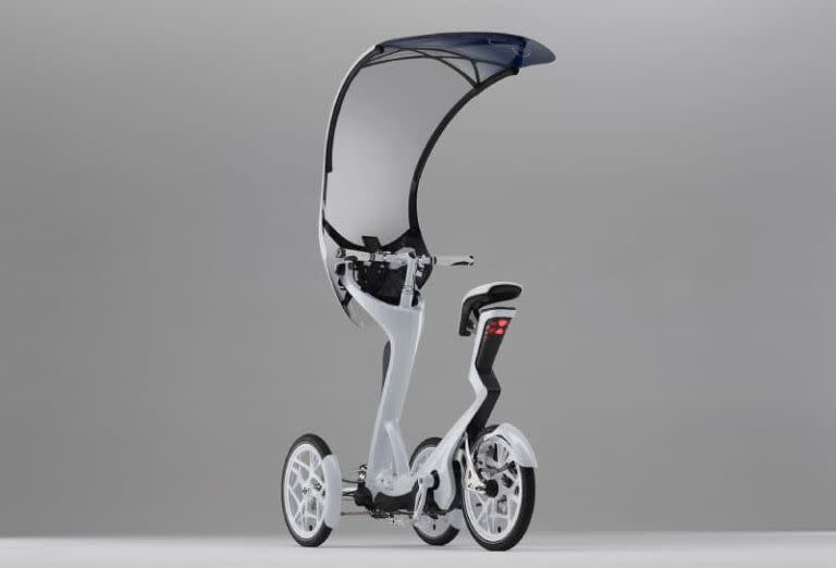 <p>The design provides an electric assist to make short commutes easier, similar to the eBike. It also comes with a small storage compartment.</p>