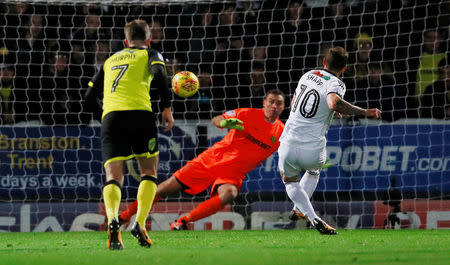 Soccer Football - Championship - Burton Albion vs Sheffield United - Pirelli Stadium, Burton, Britain - November 17, 2017 Sheffield United's Billy Sharp scores his sides first goal from the penalty spot Action Images/Jason Cairnduff