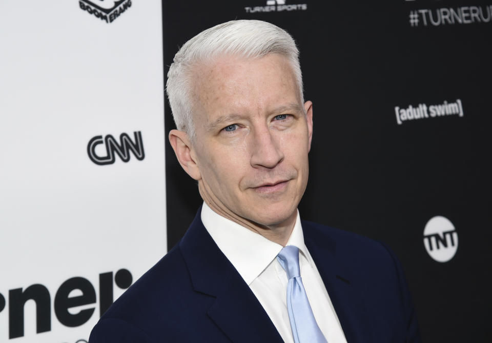 Anderson Cooper verlor vor knapp 20 Jahren seinen Bruder, der sich unter der neuen Adresse der Obamas das Leben nahm (Foto: Evan Agostini/Invision/AP)