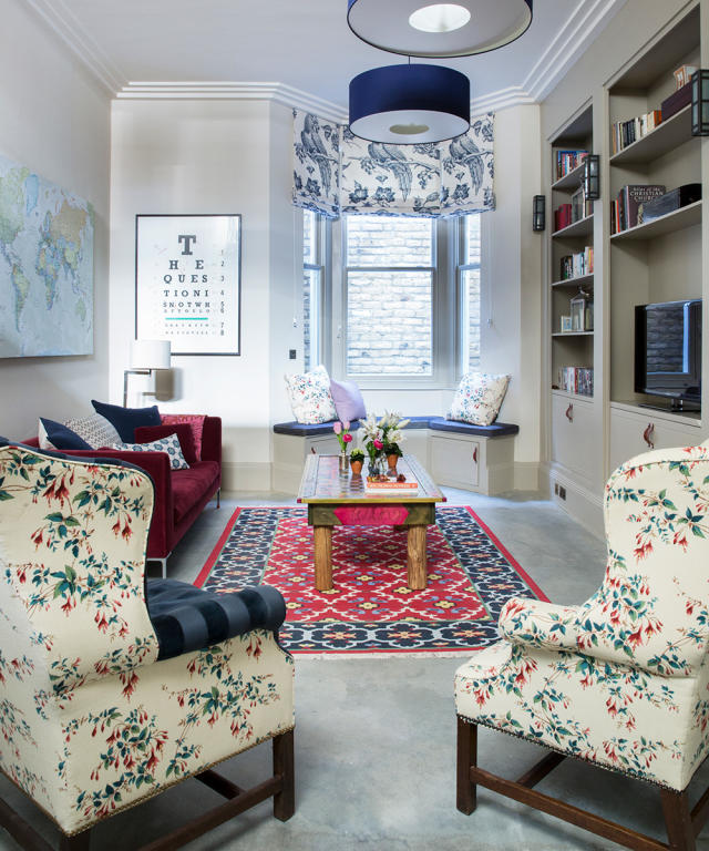 7 Clever Small Living Room Decorating Ideas