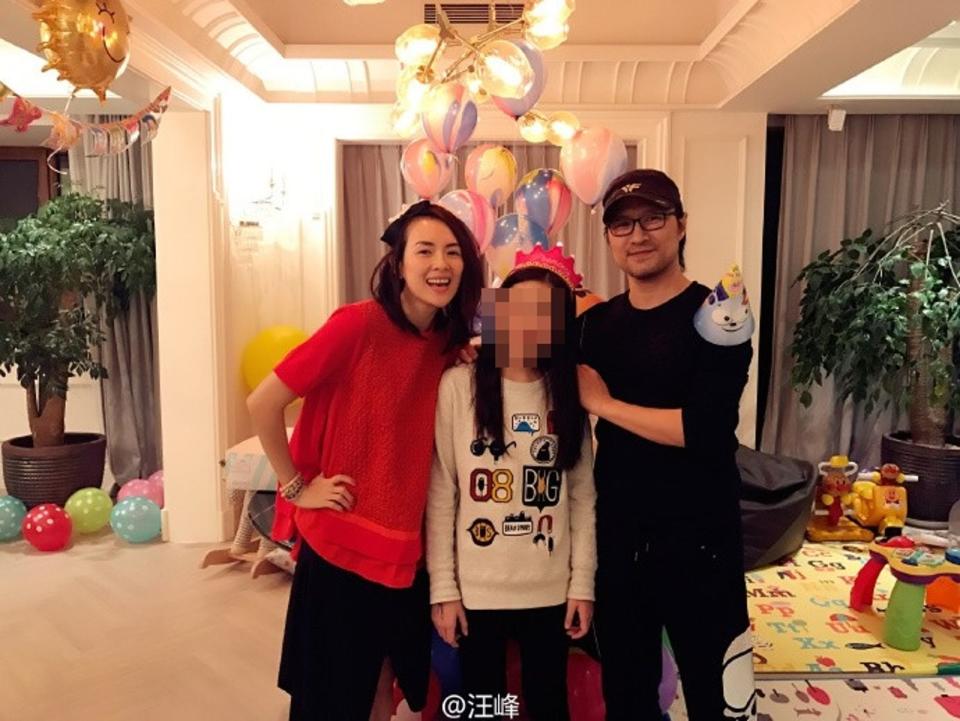 章子怡離婚後，和汪峰女兒還是保持好感情。（翻攝自汪峰微博）