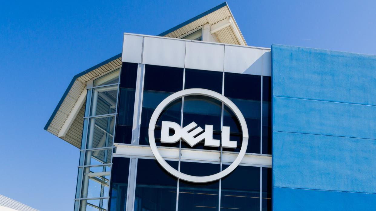 SANTA CLARA, CA/USA - JULY 29, 2017: Dell computer corporate facility and logo.