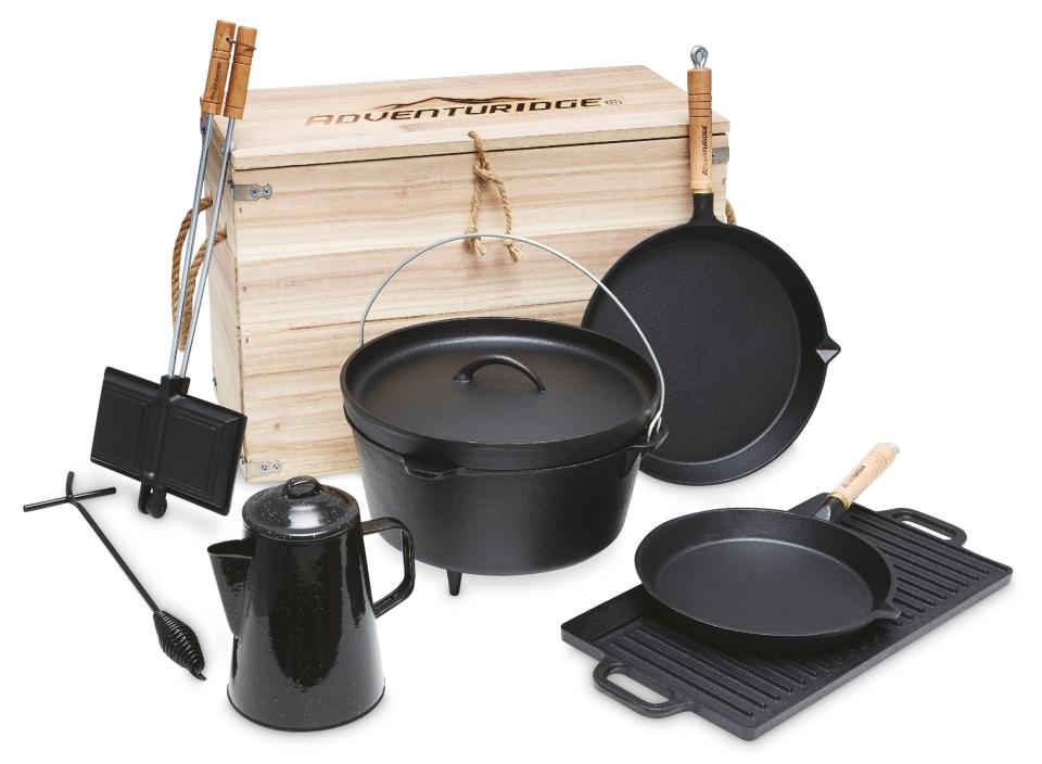 The Cast Iron Cooking Set, $99. Photo: Aldi (supplied).