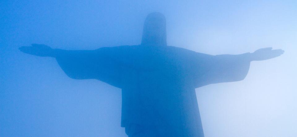 The aliens reminded&nbsp;Bettina Rodriguez Aguilera of the Christ the Redeemer statue in Rio de&nbsp;Janeiro, she once said. (Photo: Jane Sweeney via Getty Images)