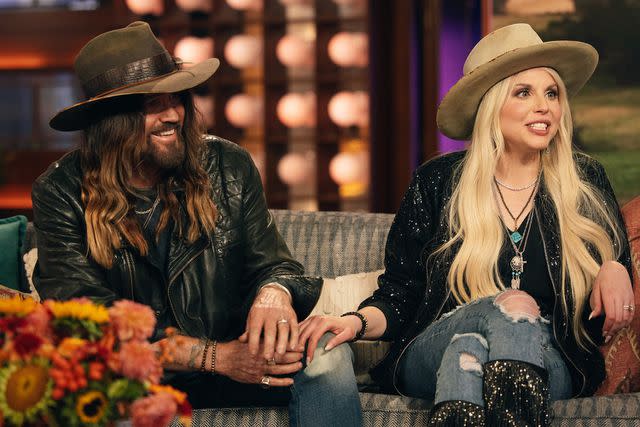 <p>Weiss Eubanks/NBCUniversal via Getty</p> Billy Ray Cyrus and Firerose on The Kelly Clarkson Show