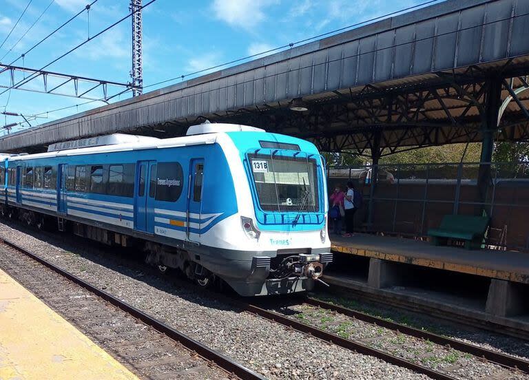 Ferrocarril Roca, estación Temperley