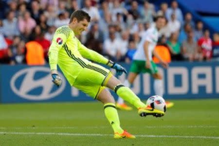 Football Soccer - Wales v Northern Ireland - EURO 2016 - Round of 16 - Parc des Princes, Paris, France - 25/6/16 Northern Ireland's Michael McGovern in action REUTERS/Stephane Mahe Livepic