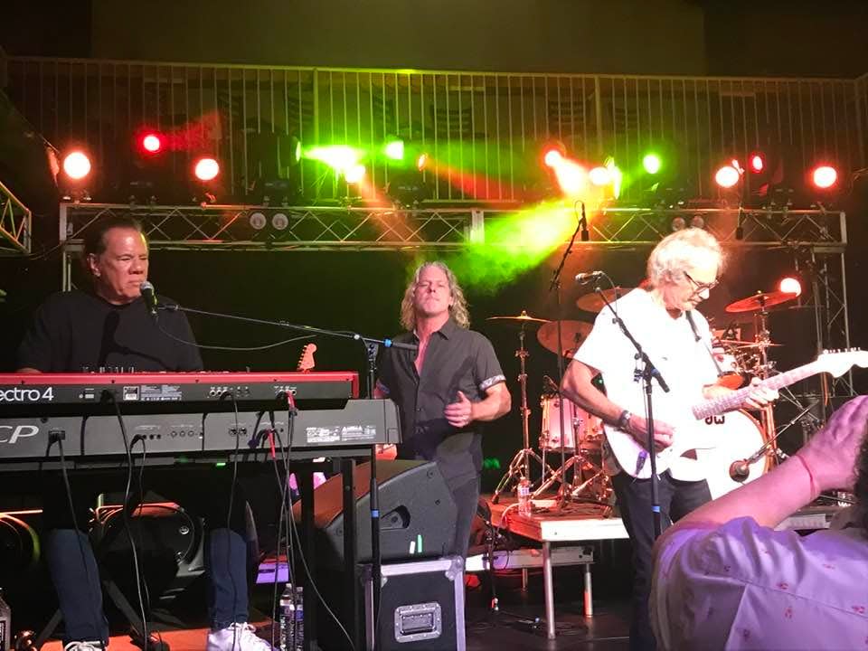 Pablo Cruise at Jergel's Rhythm Grille. From left (Cory Lerios, Robbie Wyckoff and David Jenkins).