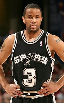 Damon Stoudamire averaged 13.4 points and 6.1 assists in 13 NBA seasons with Toronto, Portland, Memphis and San Antonio