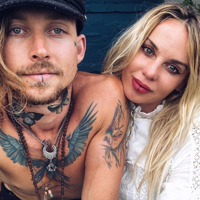 Byron Bay instagram couple Sally Mustang and Mitch Gobel