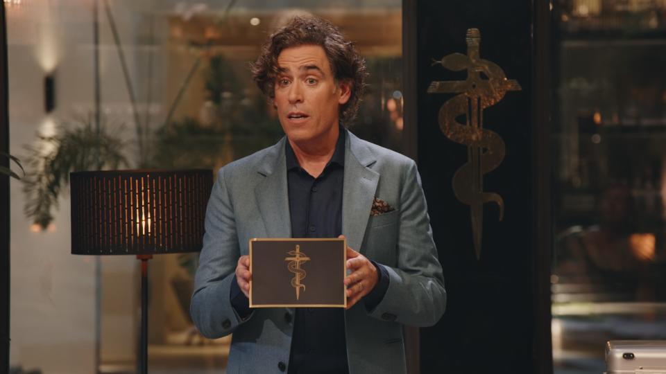 Stephen Mangan is host of new ITV gameshow The Fortune Hotel. (ITV)