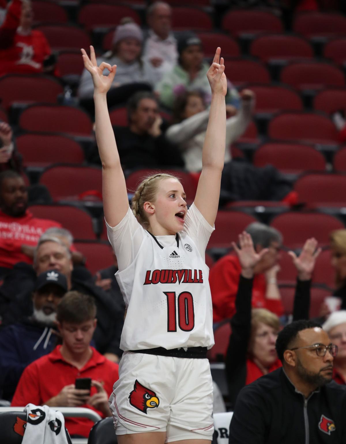 University of Louisville Women's Basketball 2022 Final Four shirt