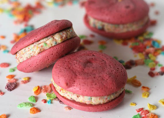 <strong>Get the <a href="http://cookiesandcups.com/pink-velvet-fruity-pebble-whoopie-pies/" target="_blank">Fruity Pebble Pink Velvet Whoopie Pies recipe</a> by Cookies and Cups</strong>