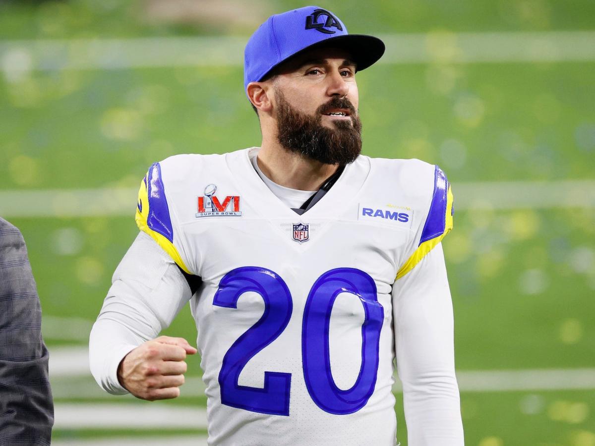 Los Angeles Rams: Eric Weddle unretires ahead playoffs against