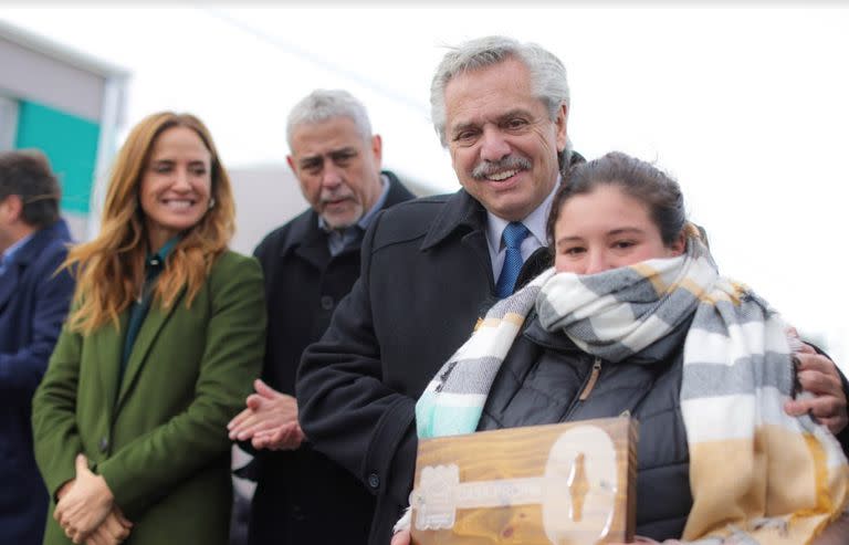 El presidente Alberto Fernández, en un acto en el conurbano, al que asistió el ministro Ferraresi (acompañante también de Cristina en su acto de Avellaneda)