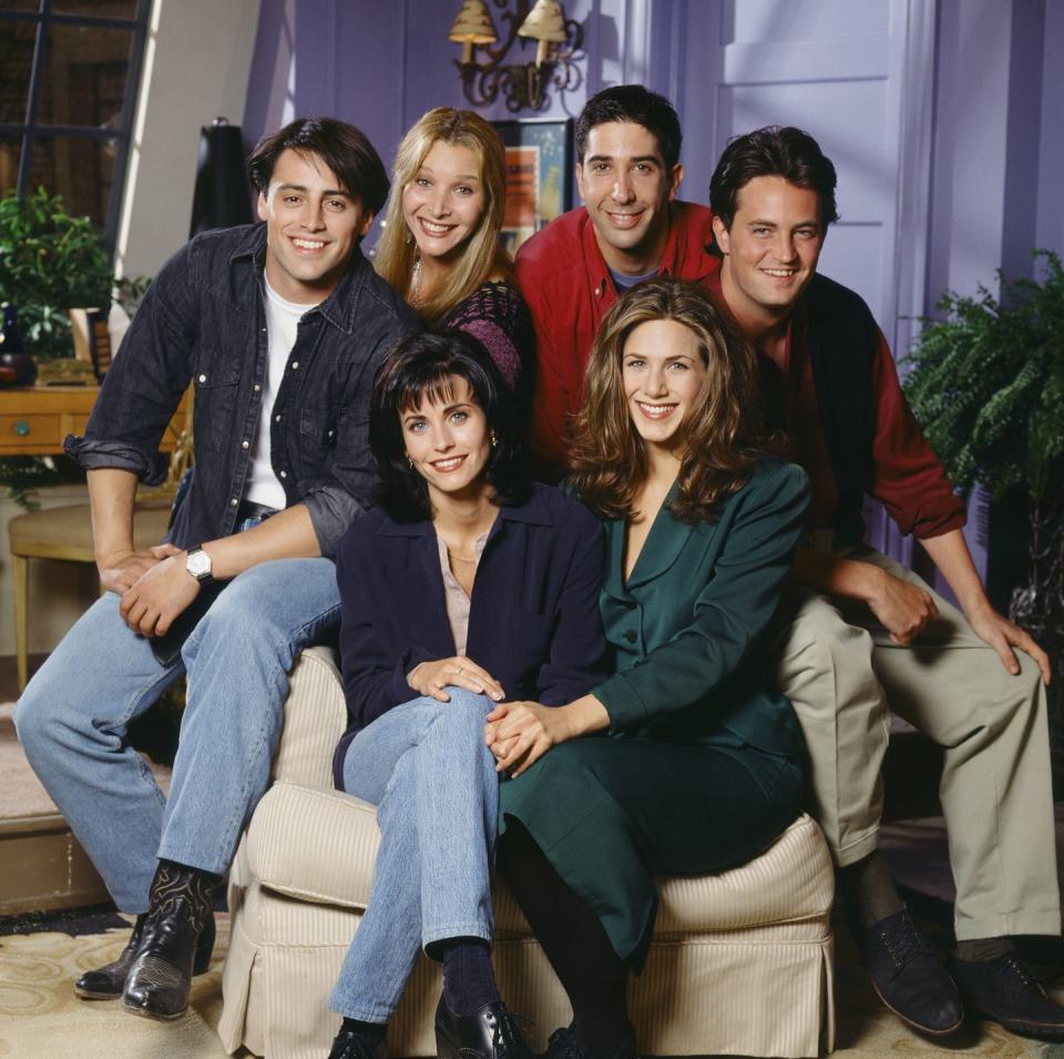 matthew perry, courteney cox, jennifer aniston, david schwimmer, matt leblanc, lisa kudrow, friends, season 1